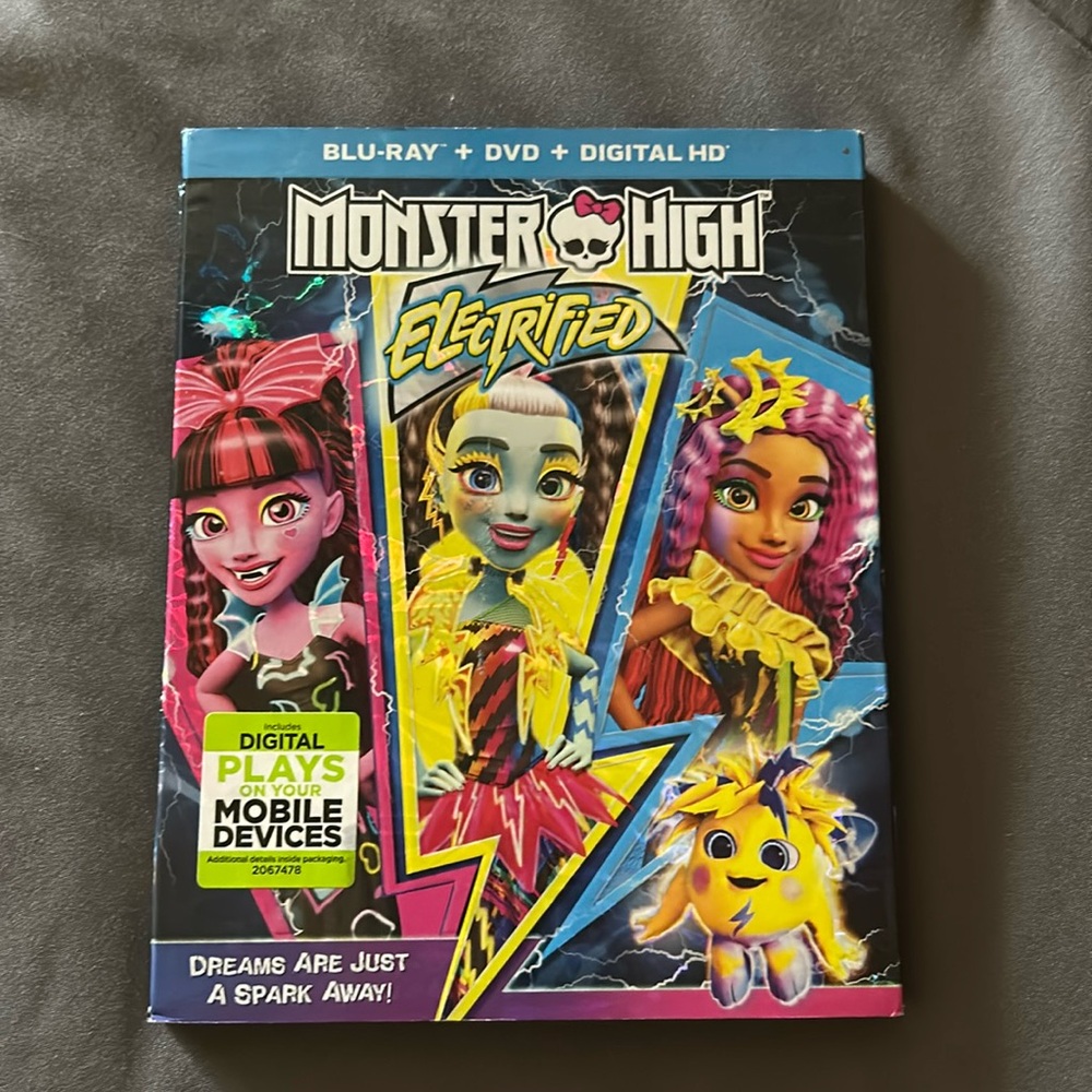 Like NEW Monster High Blu-Ray DVD Electrified